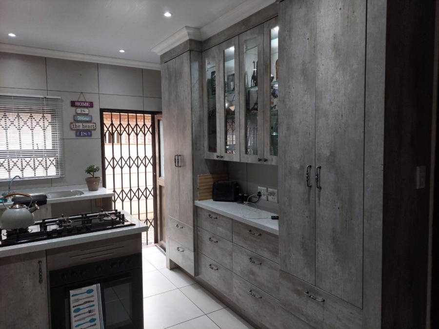 To Let 3 Bedroom Property for Rent in Riebeeckstad Free State